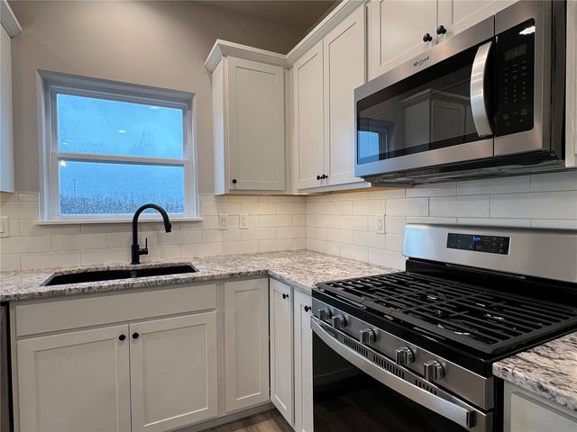 1290 Osage Lane, North Liberty, IA 52317
