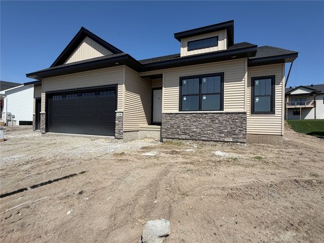 1290 Osage Lane, North Liberty, IA 52317