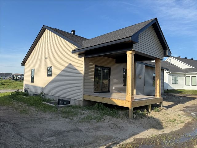 1290 Osage Lane, North Liberty, IA 52317