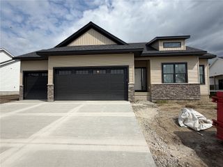 1290 Osage Lane, North Liberty, IA 52317