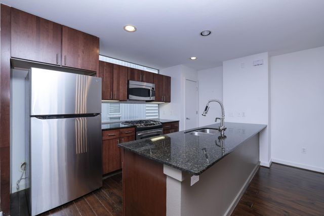 349 Sydnor Street, Houston, TX 77020