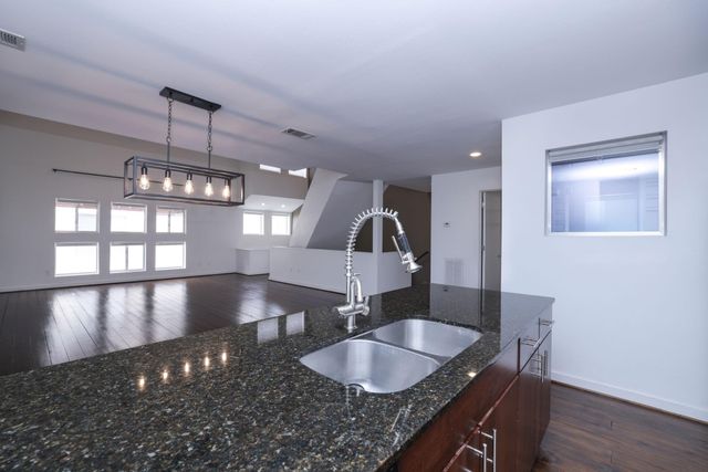 349 Sydnor Street, Houston, TX 77020