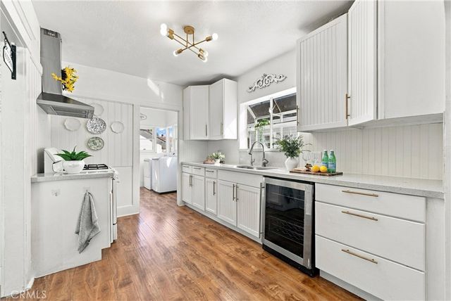 1105 S Hickory, Santa Ana, CA 92701