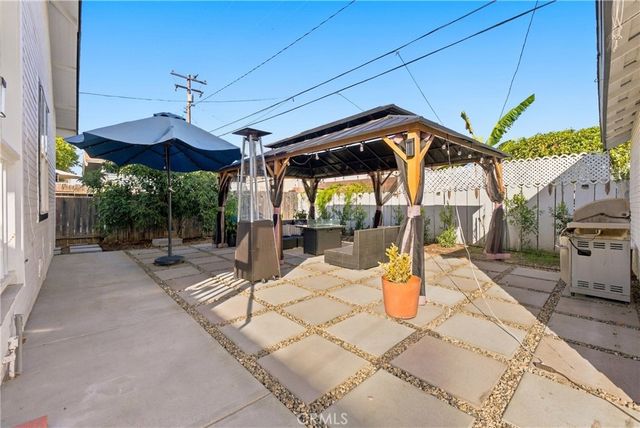 1105 S Hickory, Santa Ana, CA 92701