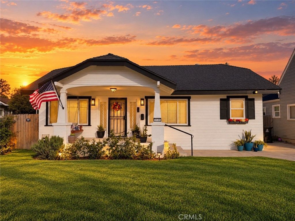 1105 S Hickory, Santa Ana, CA 92701