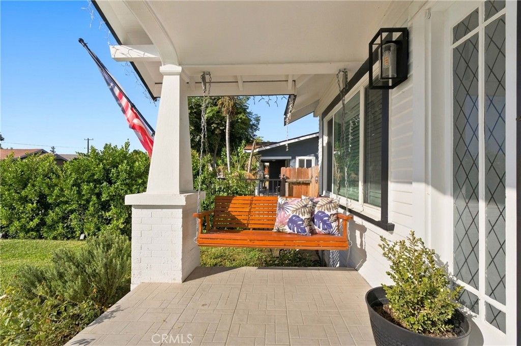 1105 S Hickory, Santa Ana, CA 92701 — photo 3