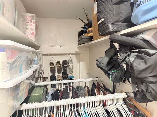 115 Peterborough 24, Boston, MA 02215