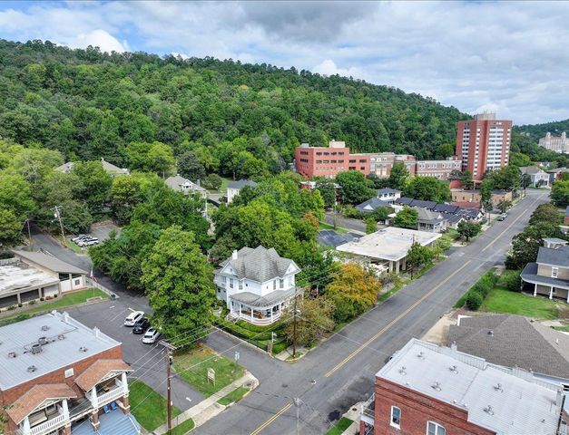 318 Quapaw Avenue, Hot Springs, AR 71901