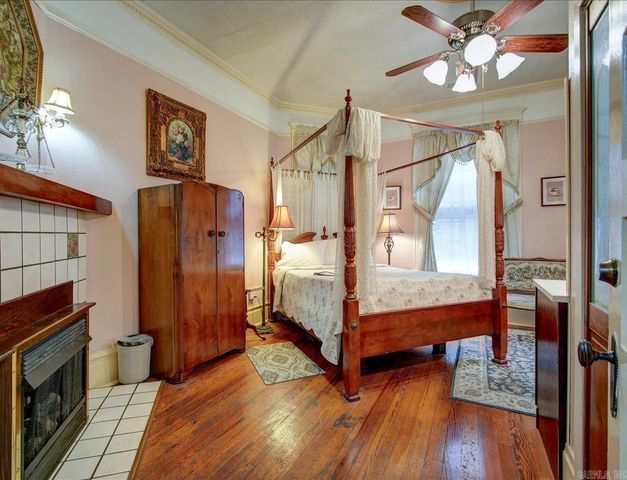 318 Quapaw Avenue, Hot Springs, AR 71901