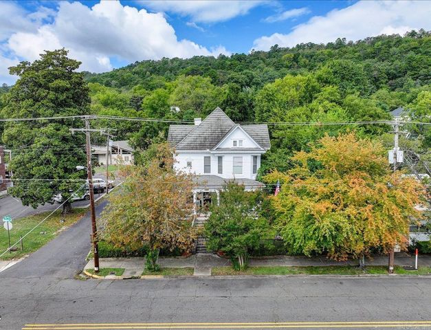 318 Quapaw Avenue, Hot Springs, AR 71901