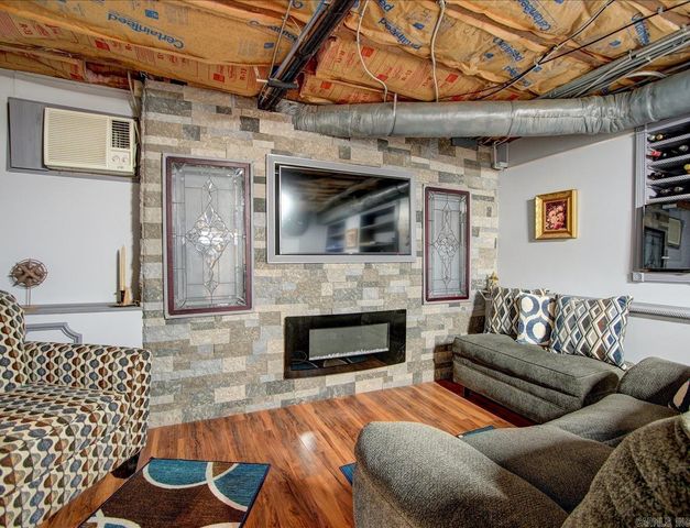 318 Quapaw Avenue, Hot Springs, AR 71901