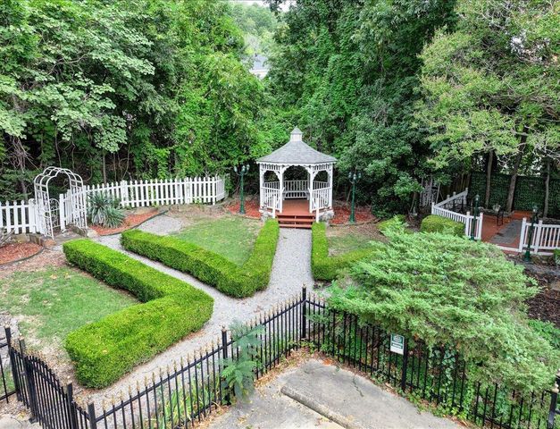 318 Quapaw Avenue, Hot Springs, AR 71901