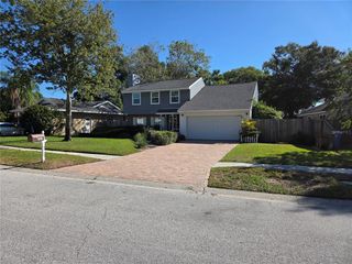 707 ROLLINGWOOD LANE, Valrico, FL 33594