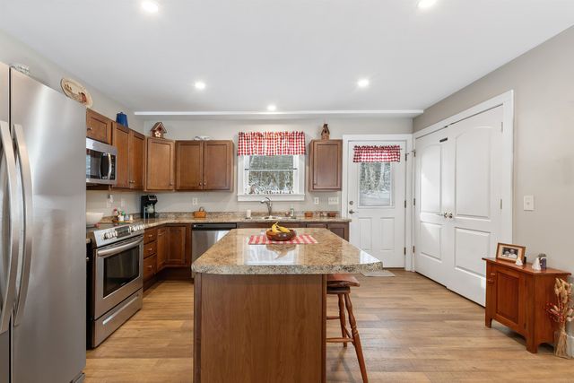 30 Pine Street, Newport, NH 03773