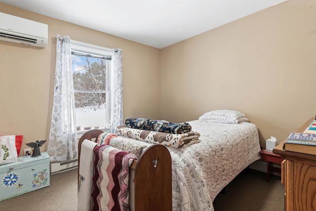 30 Pine Street, Newport, NH 03773