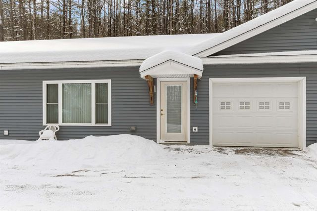 30 Pine Street, Newport, NH 03773