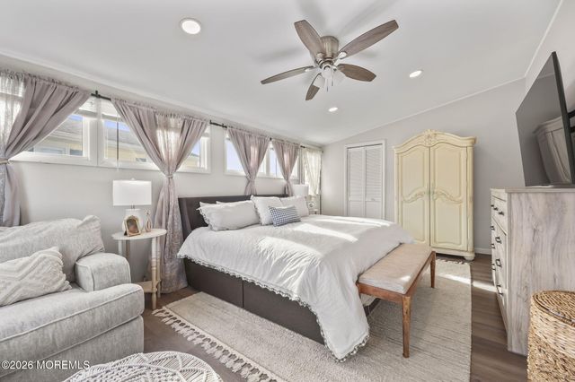 4 Drake Place, Bayville, NJ 08721