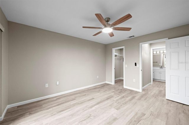 7217 CLOISTER DRIVE 203, Sarasota, FL 34231