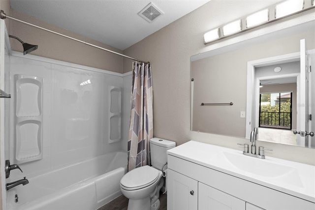 7217 CLOISTER DRIVE 203, Sarasota, FL 34231