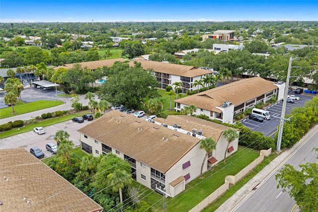 7217 CLOISTER DRIVE 203, Sarasota, FL 34231