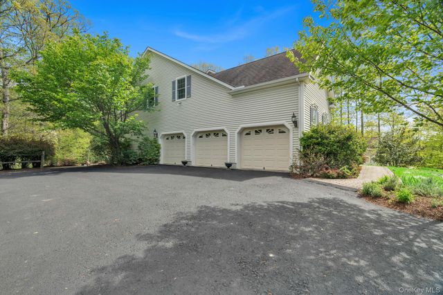 11 Orr-Hatch Drive, Cornwall, NY 12518