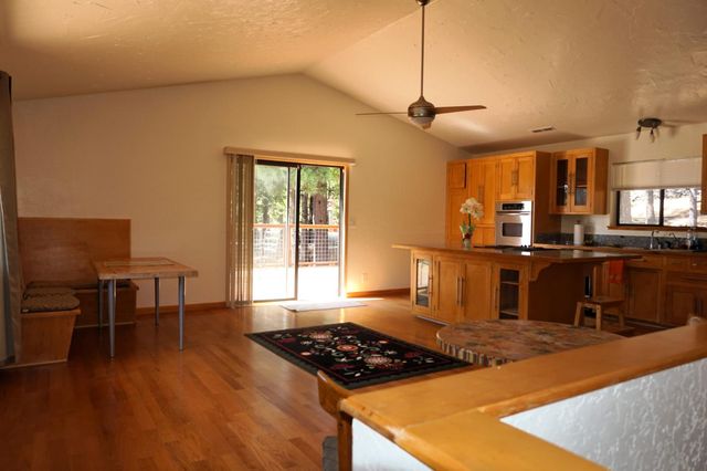 19314 Ponderosa Dr, Pioneer, CA 95666