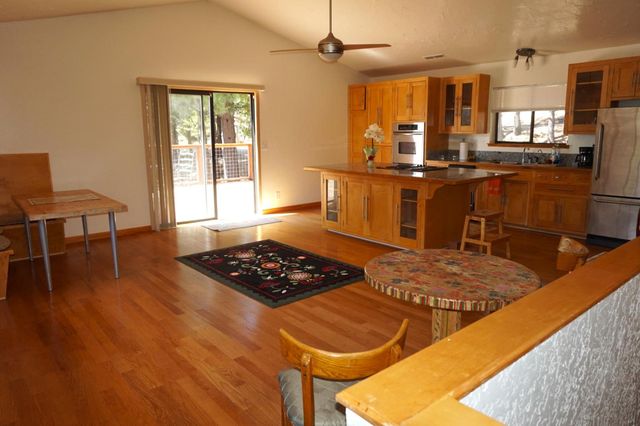 19314 Ponderosa Dr, Pioneer, CA 95666