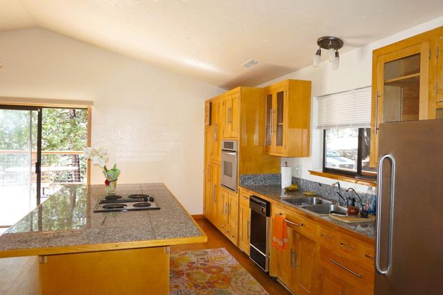 19314 Ponderosa Dr, Pioneer, CA 95666