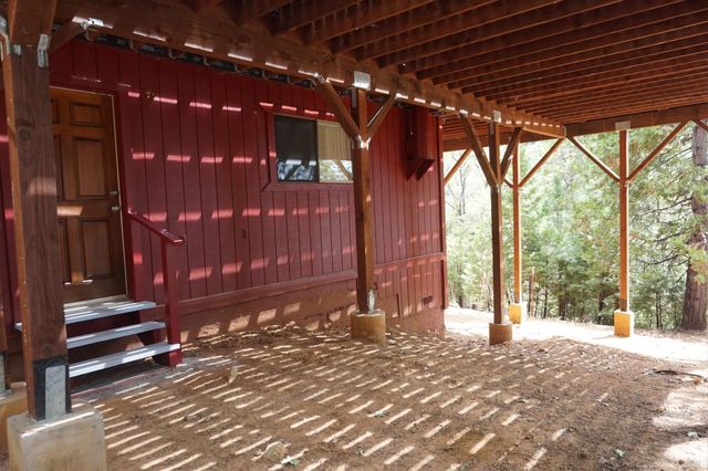 19314 Ponderosa Dr, Pioneer, CA 95666
