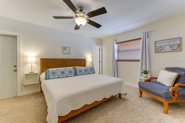 2363 MILFORD CIRCLE, Sarasota, FL 34239