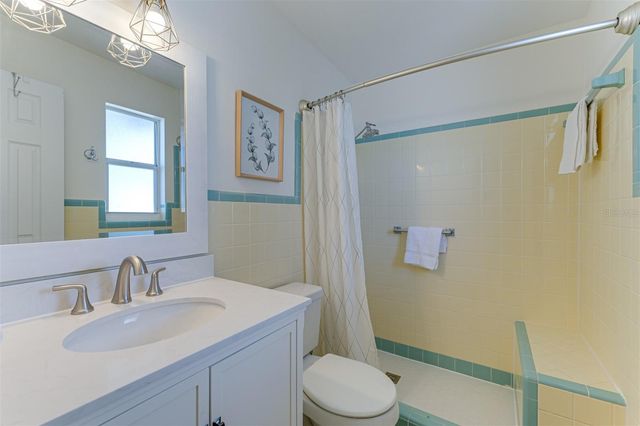 2363 MILFORD CIRCLE, Sarasota, FL 34239