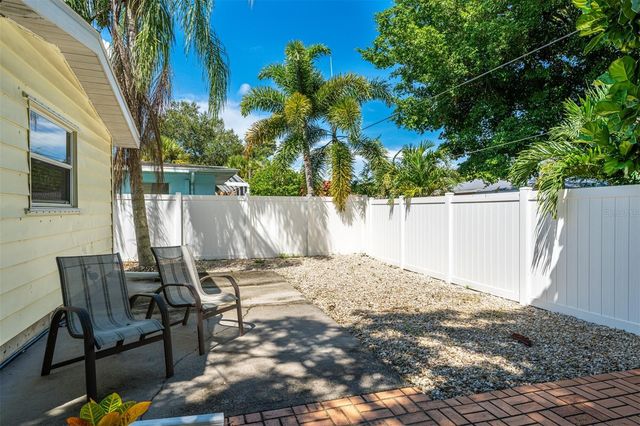 2363 MILFORD CIRCLE, Sarasota, FL 34239