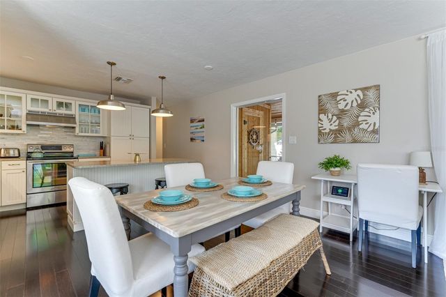 2363 MILFORD CIRCLE, Sarasota, FL 34239