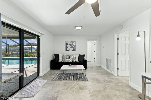 1928 SE 15th TER, Cape Coral, FL 33990
