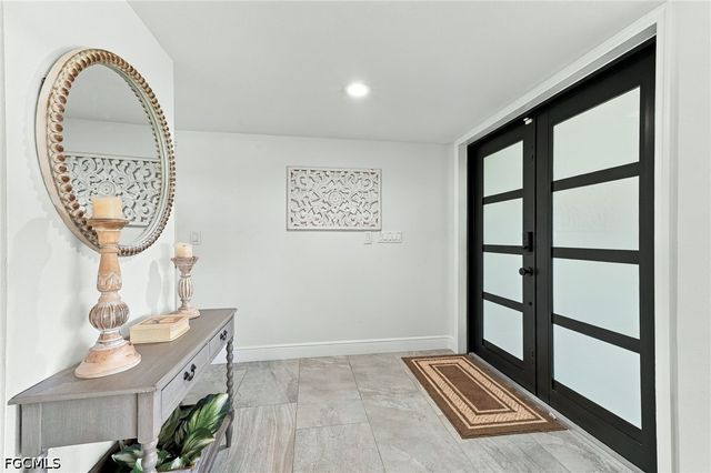 1928 SE 15th TER, Cape Coral, FL 33990