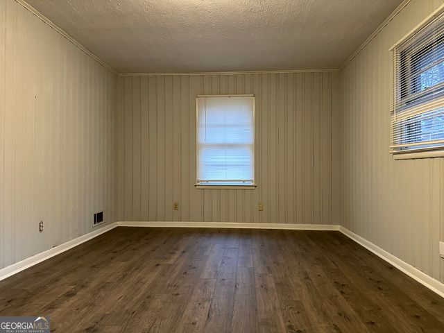 4522 Ridge Drive, Forest Park, GA 30297
