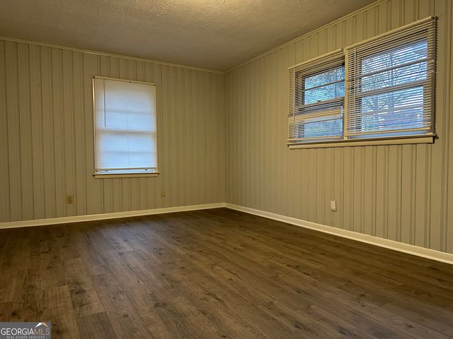 4522 Ridge Drive, Forest Park, GA 30297