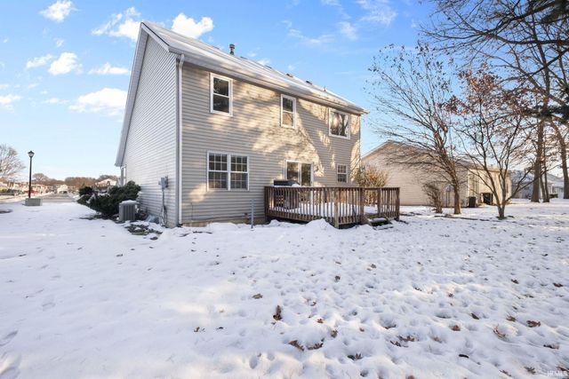 4435 Laurel Creek Drive, South Bend, IN 46628