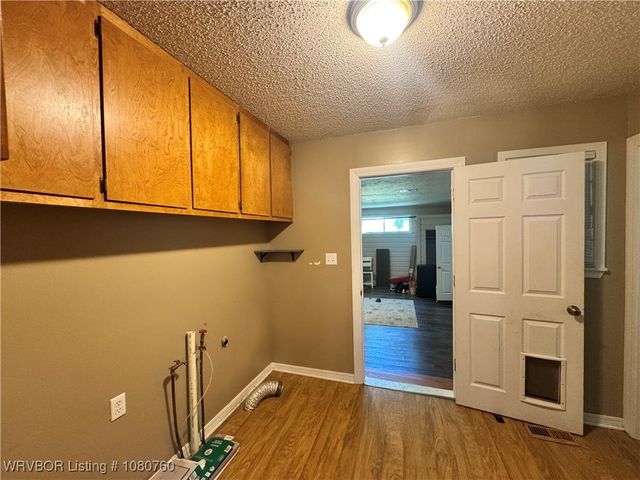 803 Wiggington, Wister, OK 74966