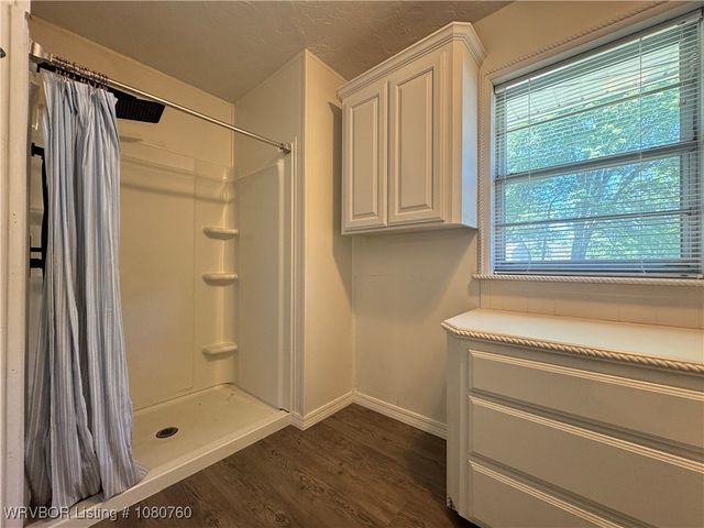 803 Wiggington, Wister, OK 74966
