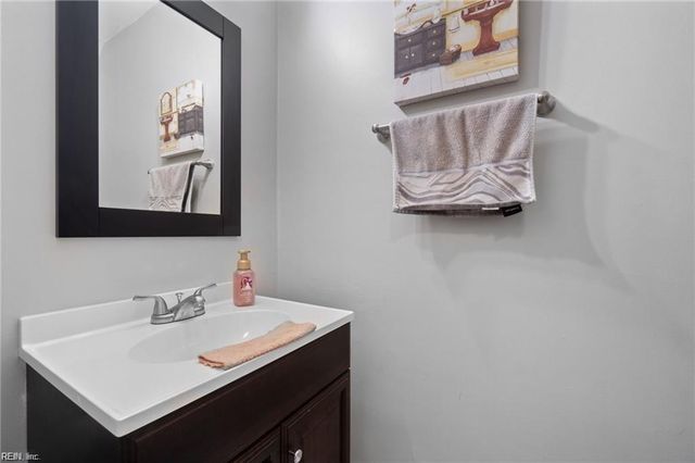 1805 Monet CT, Virginia Beach, VA 23453