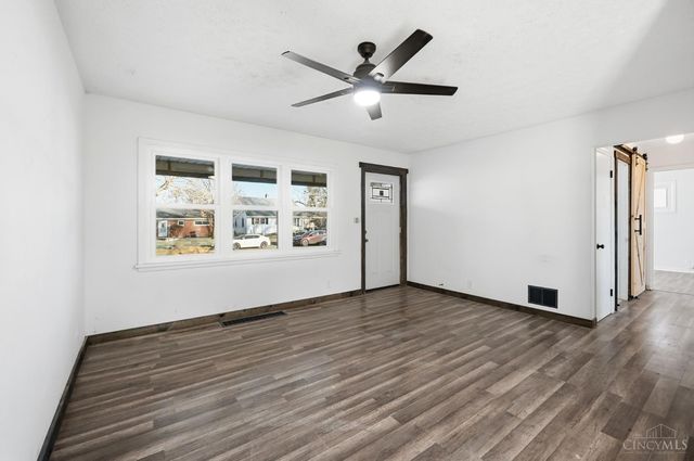 987 Carlisle Avenue, Hamilton, OH 45013