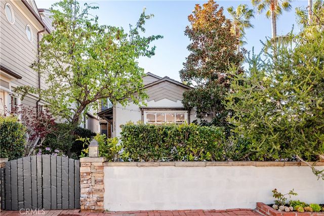 135 Turquoise, Newport Beach, CA 92662