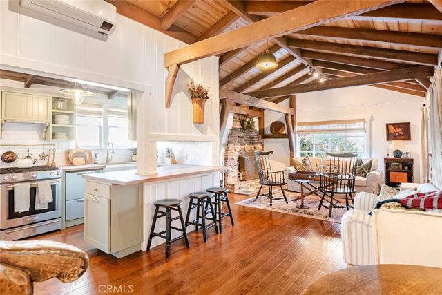 135 Turquoise, Newport Beach, CA 92662