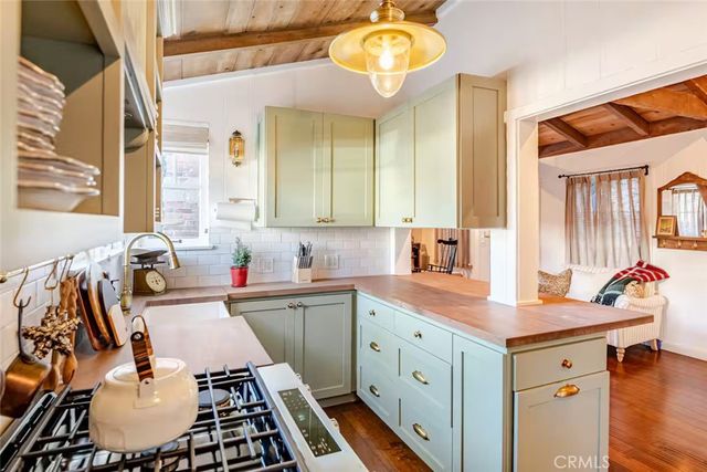 135 Turquoise, Newport Beach, CA 92662