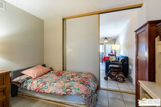 5300 E Waverly Drive C13, Palm Springs, CA 92264