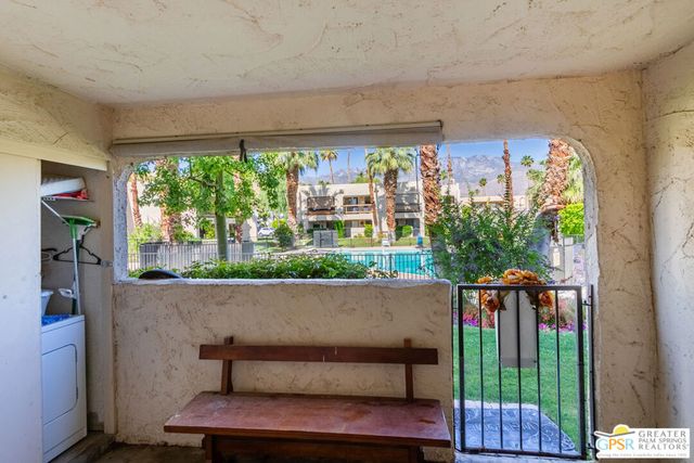 5300 E Waverly Drive C13, Palm Springs, CA 92264