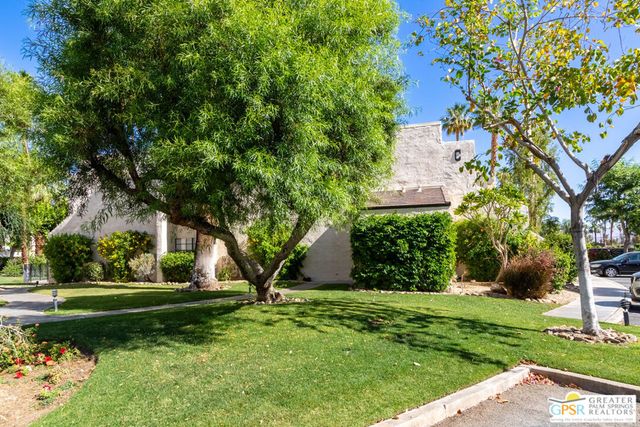 5300 E Waverly Drive C13, Palm Springs, CA 92264