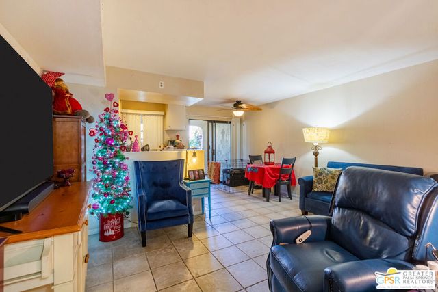 5300 E Waverly Drive C13, Palm Springs, CA 92264