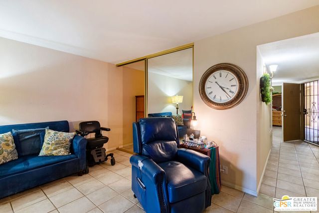 5300 E Waverly Drive C13, Palm Springs, CA 92264